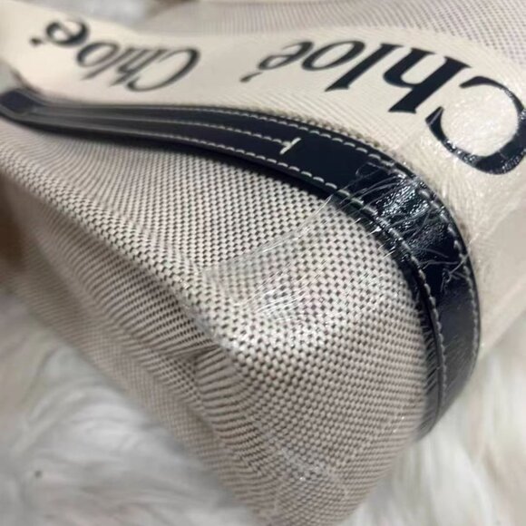 Chloé Canvas Tote Bag - Picture 3 of 8